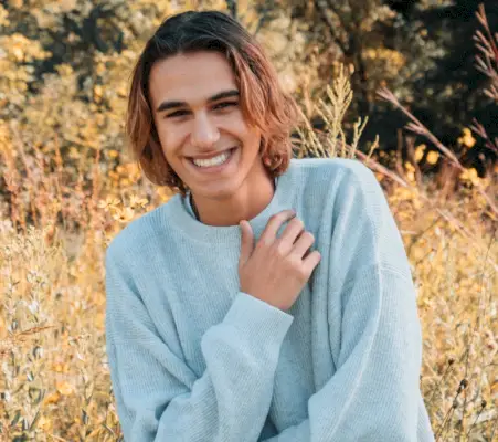 Cheveux Ombre Hommes Souriant