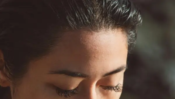 Alles wat je moet weten over hete yoga -haarverzorging