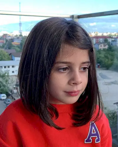 Super Cute Bob with Side-Swept Fringe for Little Girls