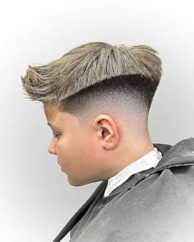 Sandy Blonde Straight Hair for Young Guys