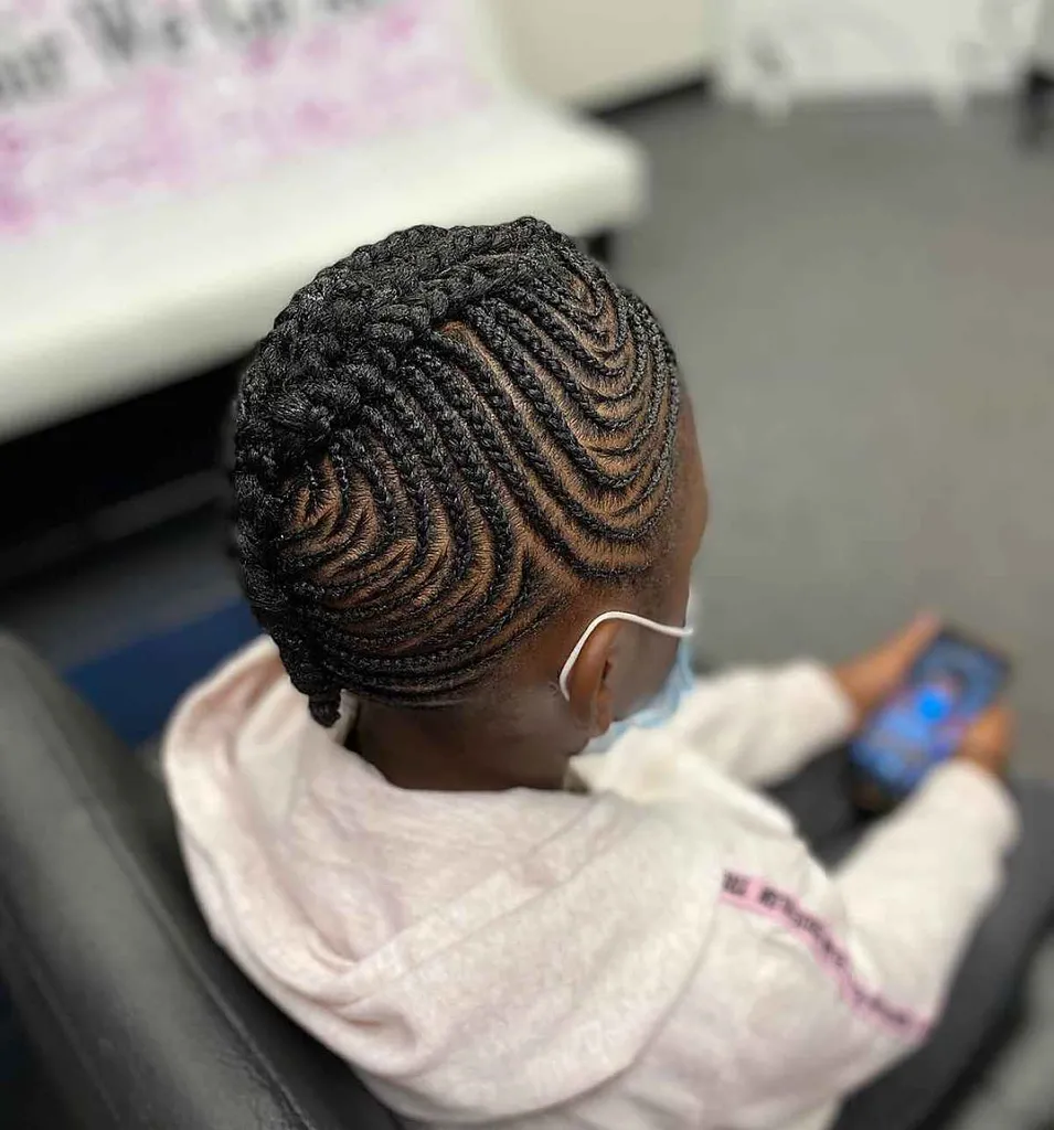 Fajny szydełkowy irokez' title=