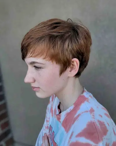 Shorter Layers on Sliced Pixie Hair