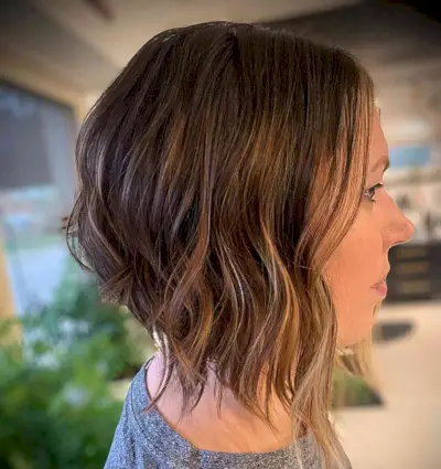Slightly Angled Layered Hair with Dark Balayage