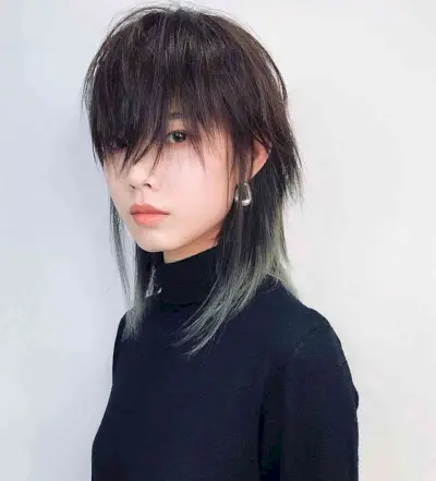 Sleek Short to Medium Mullet with Choppy Layers and Fringe