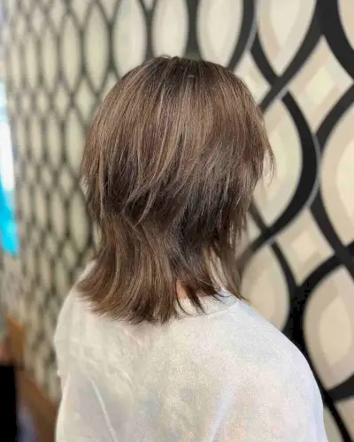 Short Edgy Wolf Cut with Medium Jagged Layers