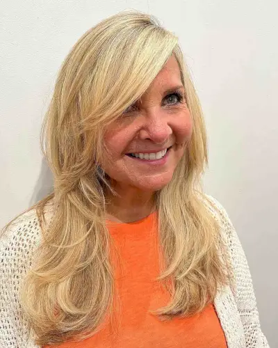 Flipped layered and textured cut