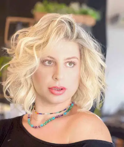 Long Layered Bob with Voluminous Waves