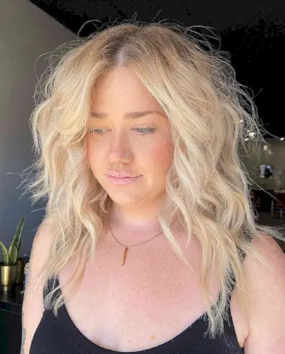 Mid-Length Heavily Layered Shag