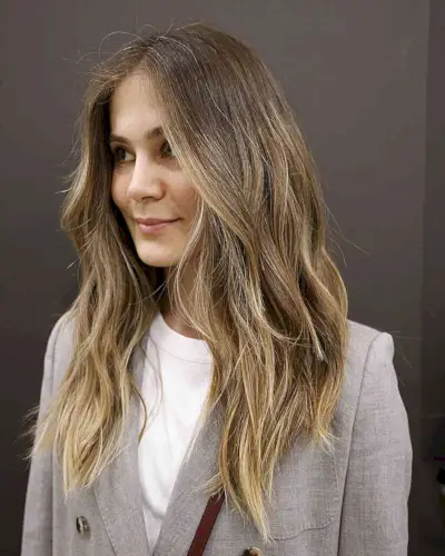 Soft and Hidden Undercut Layers for Choppy Hair
