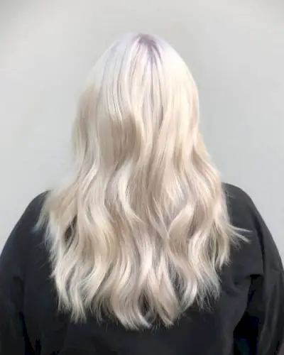 soft wavy choppy layers