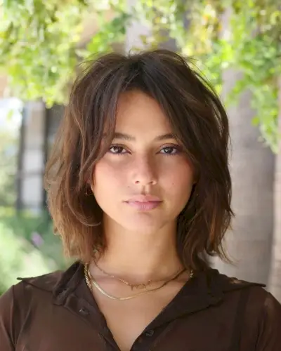 Haircut with long choppy layers