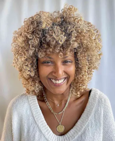 Cute Layered Curls for Black Ladies