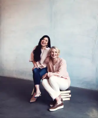 Rakstnieces Elizabetes Gilberta burvju žurnāla uzvedne