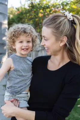 Whitney Port praat wellness voor nieuwe moeders en haar uitstapje terug in de schijnwerpers