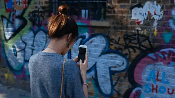 11 saker att fråga dig själv innan du kommenterar sociala medier