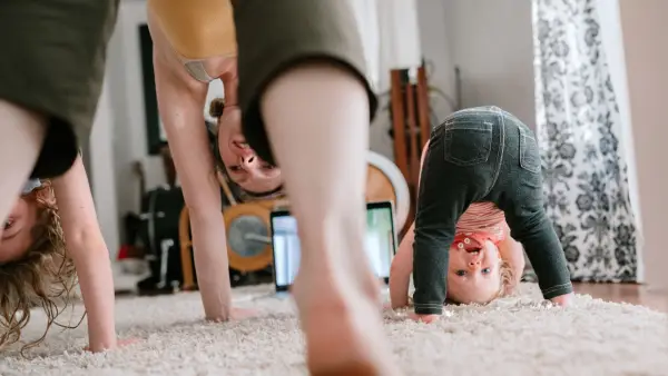 4 de nos chaînes YouTube de yoga préférées pour les enfants