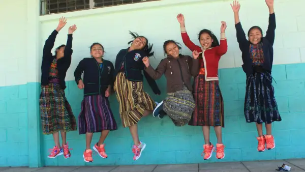 Spara dina gamla skor från deponiet - och återvinna dem gratis