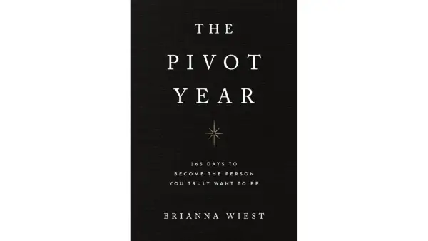 De 10 bøkene vi ikke kunne legge ned i år