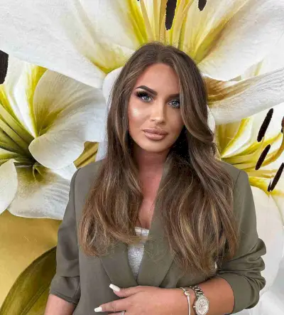 Sleek Low-Maintenance Straight Hair with a Side Part