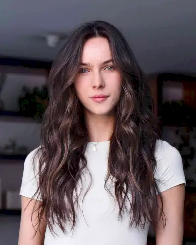 Long Layered Haircut with Natural Waves