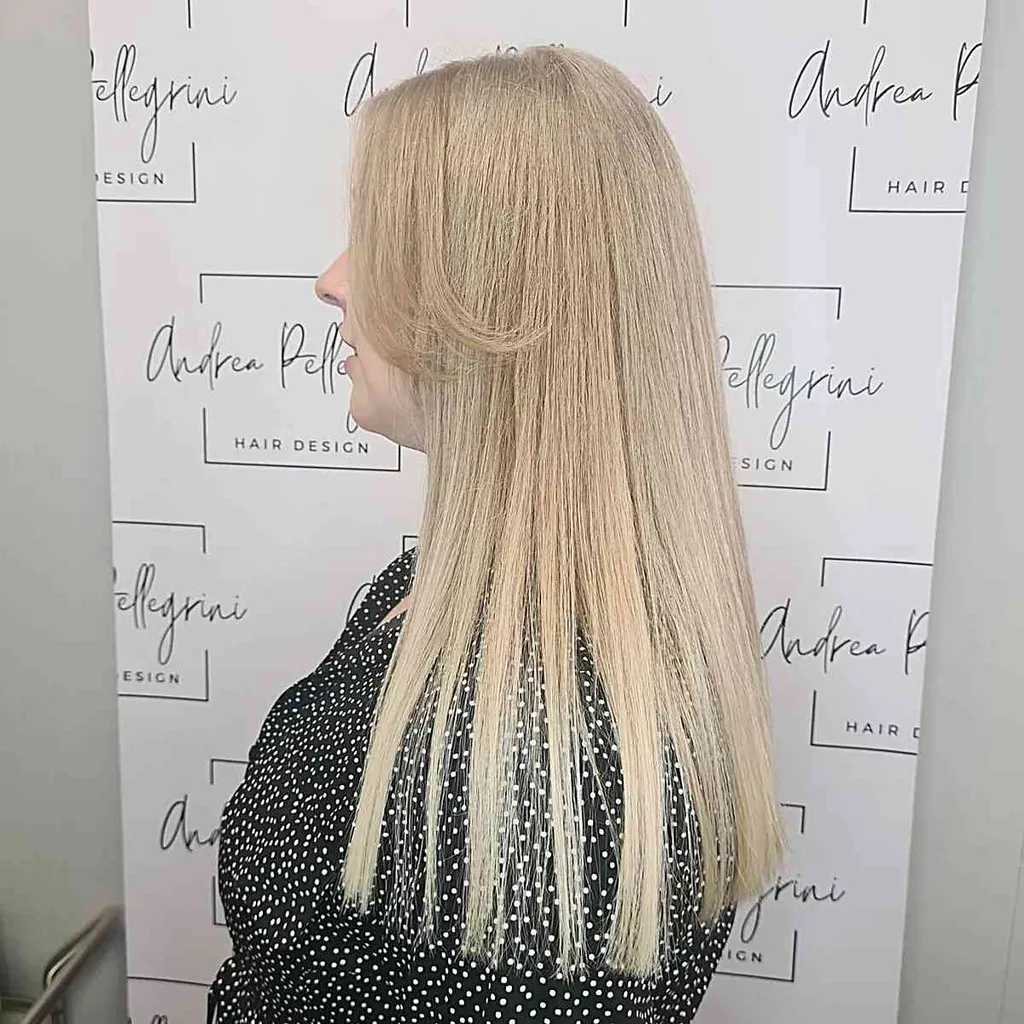 trubbig klippning för långt fint hår' title=