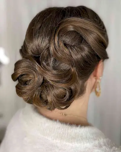 Easy Long Vintage Updo