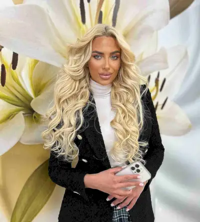 Long Blonde Balayage With Dark Roots and Waves