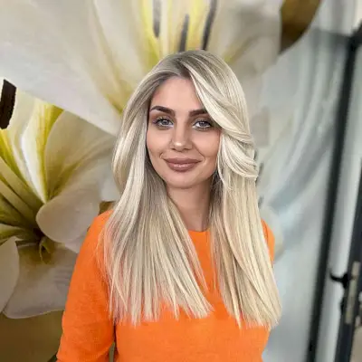 Long Blonde Straight Hair with Visible Layers for women with very blonde hair