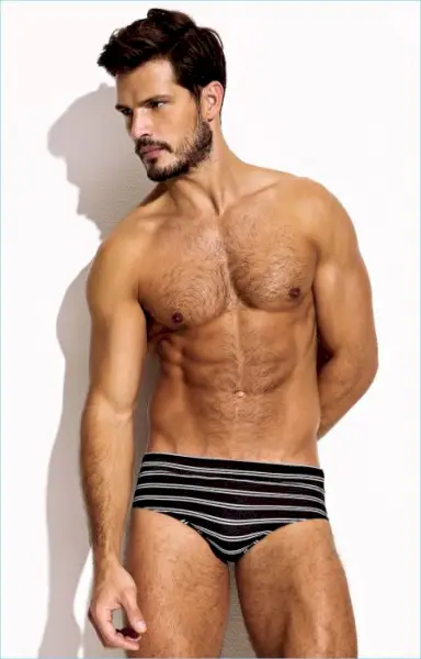 チャーリー・マシュー・ジンク 2017 水着ルックブック 022