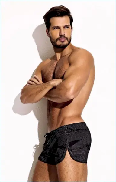 チャーリー・マシュー・ジンク 2017 水着ルックブック 036