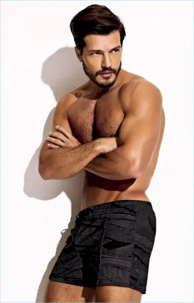 チャーリー・マシュー・ジンク 2017 水着ルックブック 038