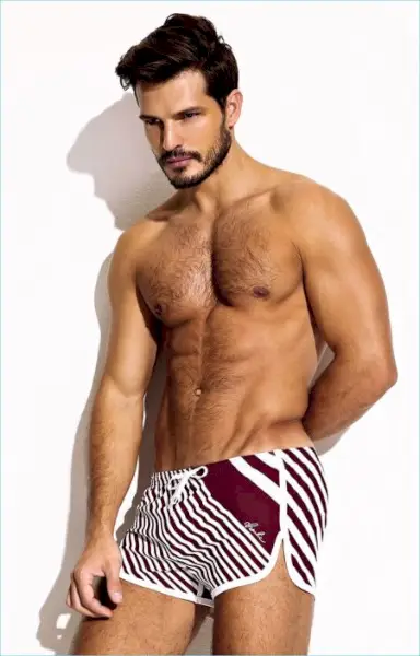 チャーリー・マシュー・ジンク 2017 水着ルックブック 042