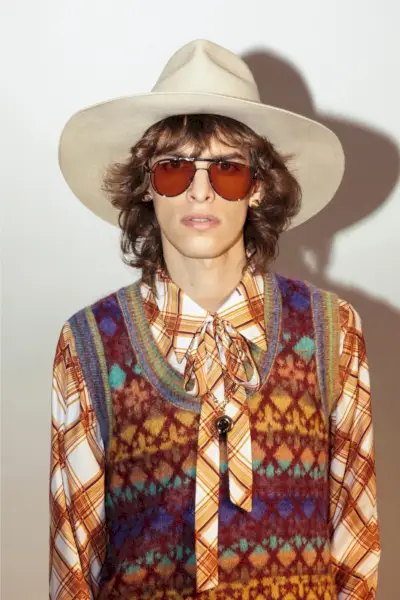 Dsquared2 projektuje list miłosny sprzed jesieni 2023 roku w stylu vintage