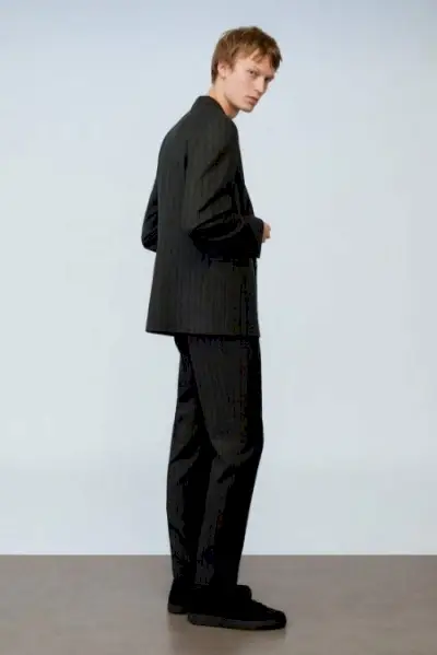 COS vårsommer 2021 herrekolleksjon Lookbook 014