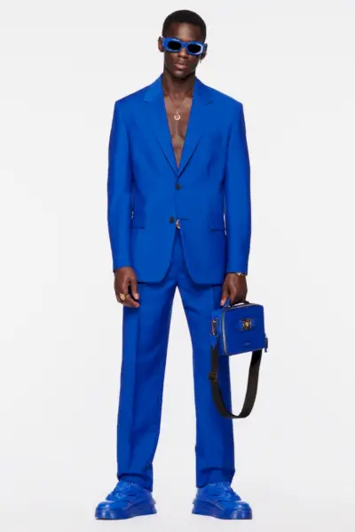 Lookbook kolekcji męskiej Versace Pre Fall 2022 015