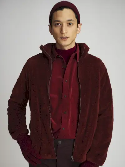 UNIQLO adopte de riches teintes automnales pour sa collection automne-hiver 2018