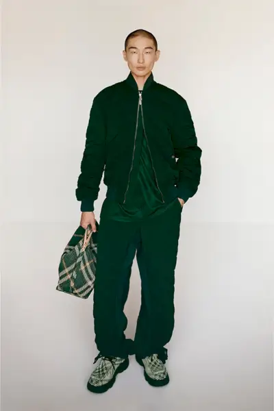 Burberry Resort 2024 Collection Men 016