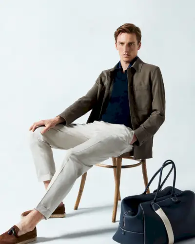 Karolīnas Herreras vīriešu rudens 2022 007