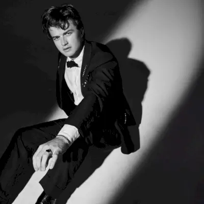 Joe Keery Servizio fotografico WWD 2023 010