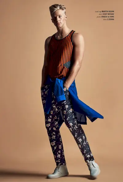 Clark Bockelman fotografeerde voor Reflex Homme in Martin Keehn, Issey Miyake, Ovadia & Sons en Z Zegna.