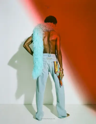 Stan Taylor Model 2022 Urednik Metropolis 011