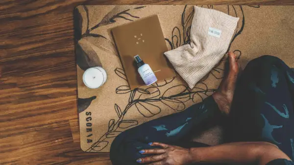 Disse små bedriftene lager bølger i yogaområdet