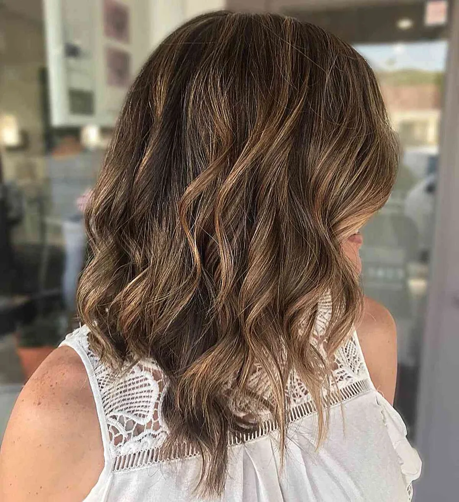 Karamelne dolge plasti do ramen' title=