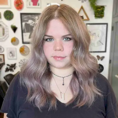 Medium Center Part and Razored Ends for Round Faces