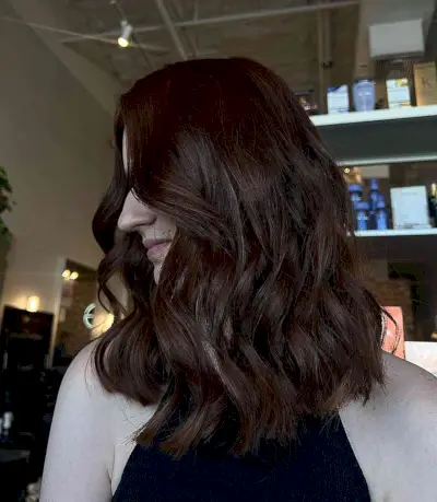 Wavy Collarbone Bob with Jagged Ends on Fine, Thick Hair