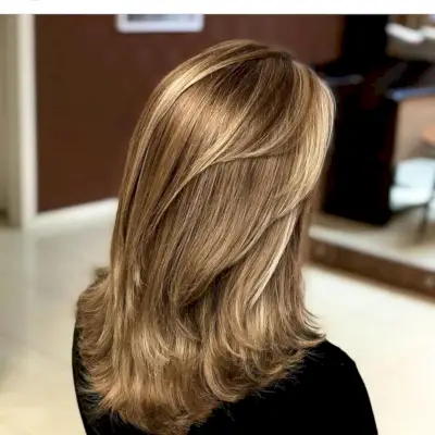 Stylish Feathered Layers for Thick Hair