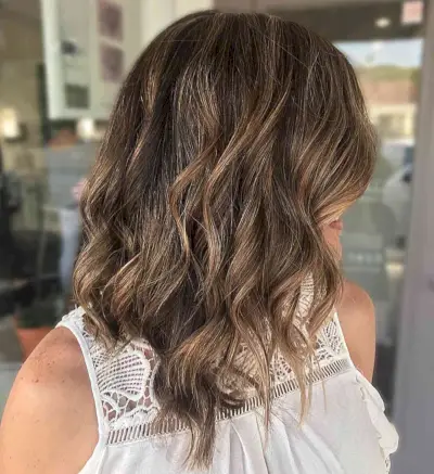 Shoulder-Length Caramel Long Layers