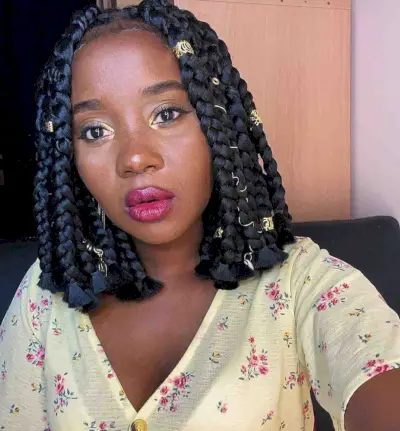 Low-maintenance shoulder-length box braids