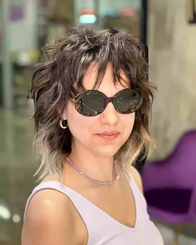 Mid-Length Brunette Shag with Blonde Tips