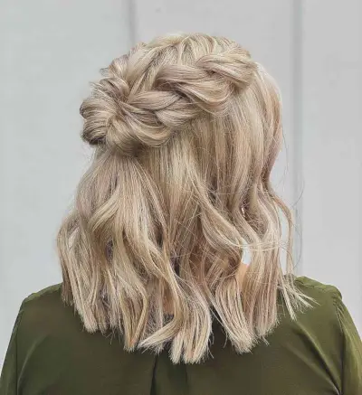 Half-up style for a long blonde bob